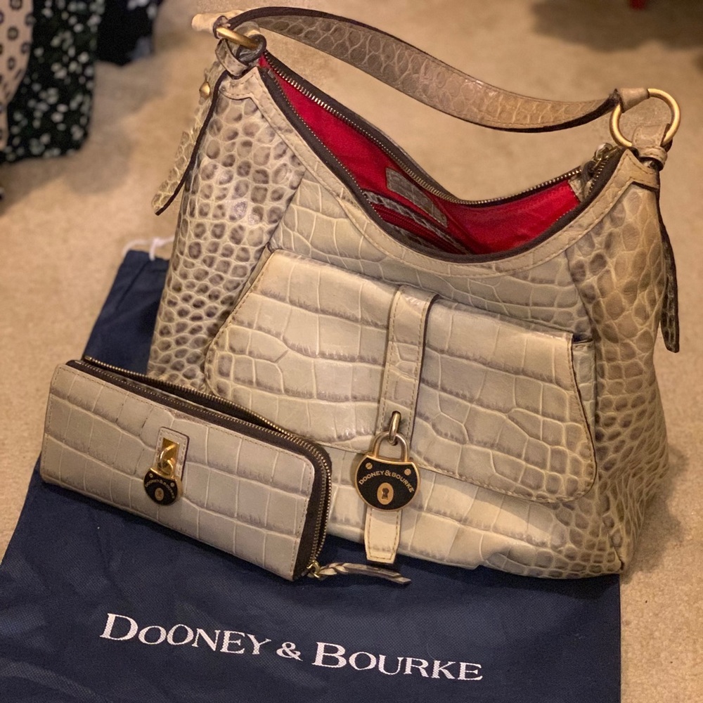Dooney & Bourke Purse and wallet